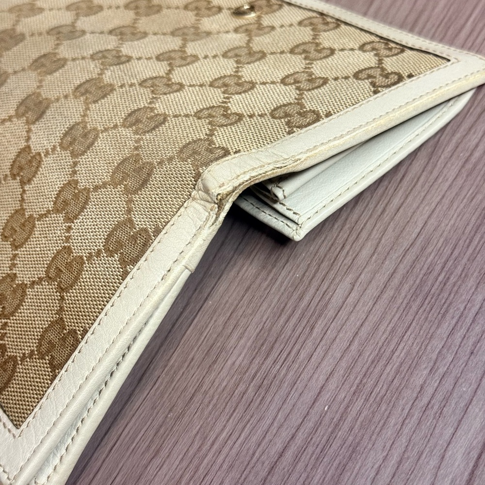 Gucci Beige GG Canvas Continental Wallet with Gold Double G - Picture 11 of 12